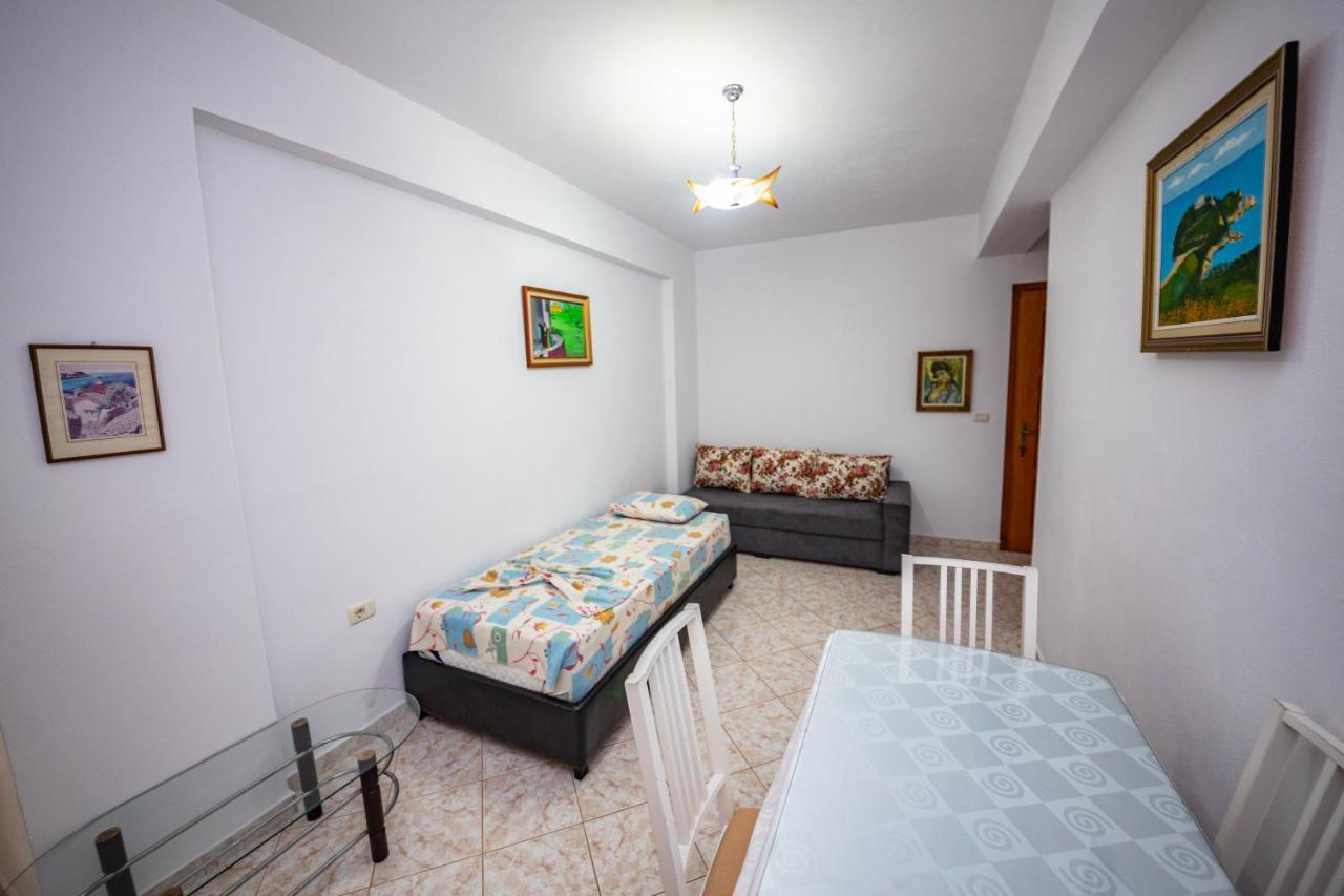 Apartments Cikuli Sarandë Buitenkant foto